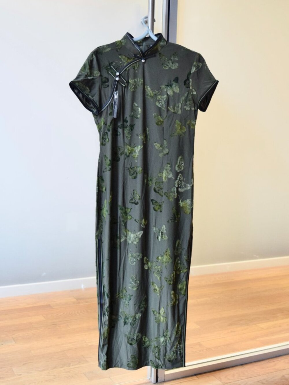 Green Flocked Butterfly Qipao Long Dress - Chinese Traditional Cheongsam